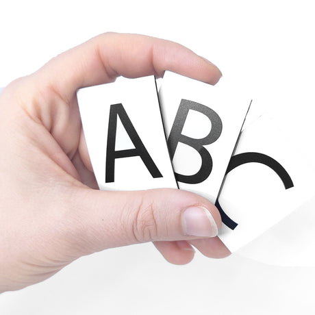 Magnetiska bokstäver A-Å, storlek 3x4,5 cm (31 st)