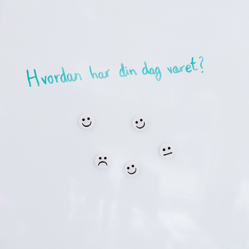 Kraftiga Smiley Magneter, 3 st Vit, Runda