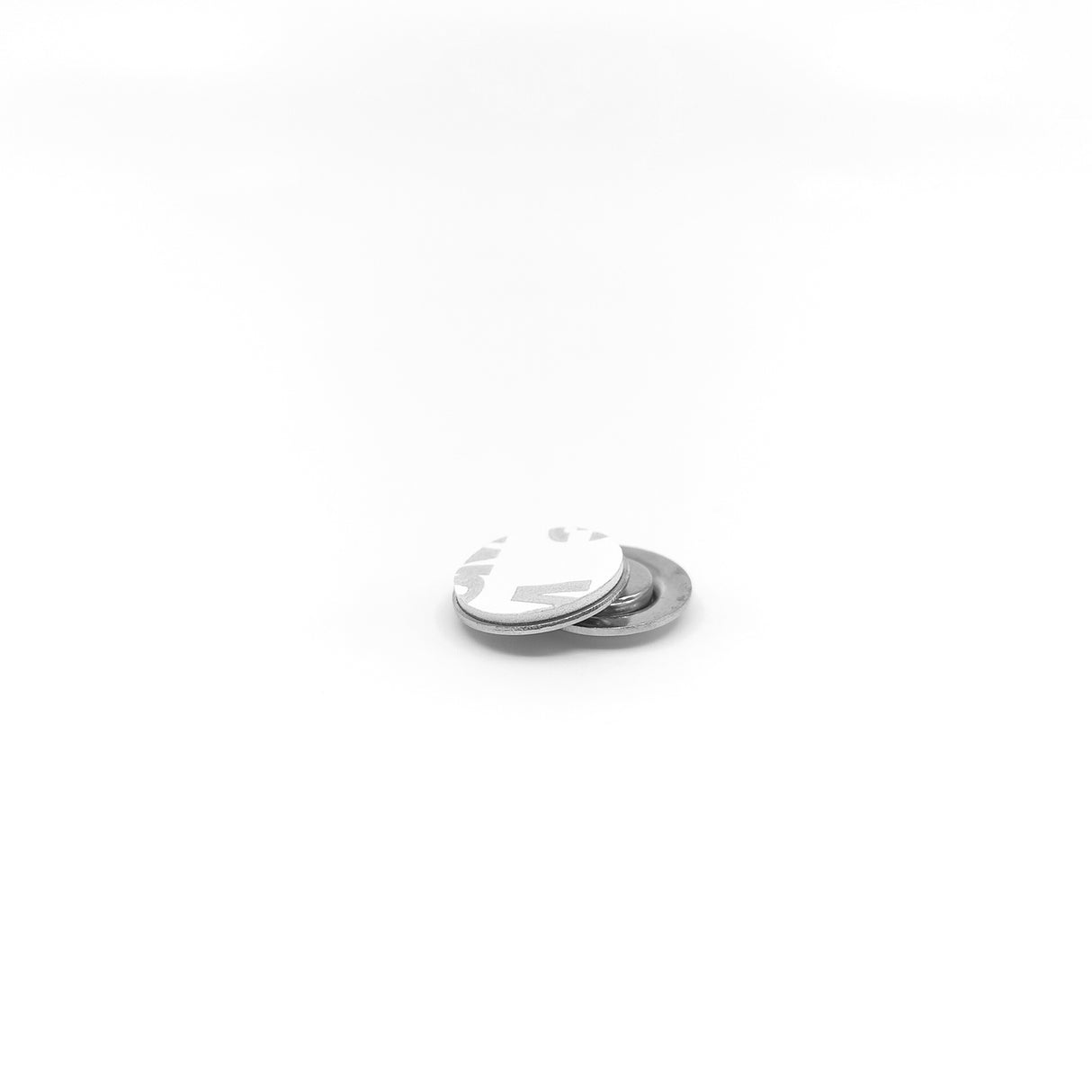 Broschmagnet med stål 1,7 cm. (deluxe)
