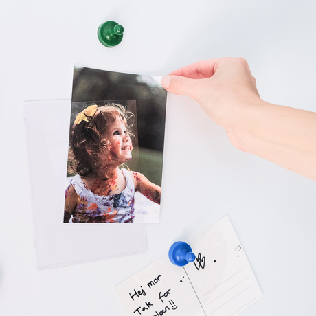 Magnetficka, Vit 10x15 cm m/trekantsstängning