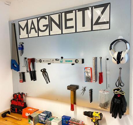Værktøjsvæg med magneter