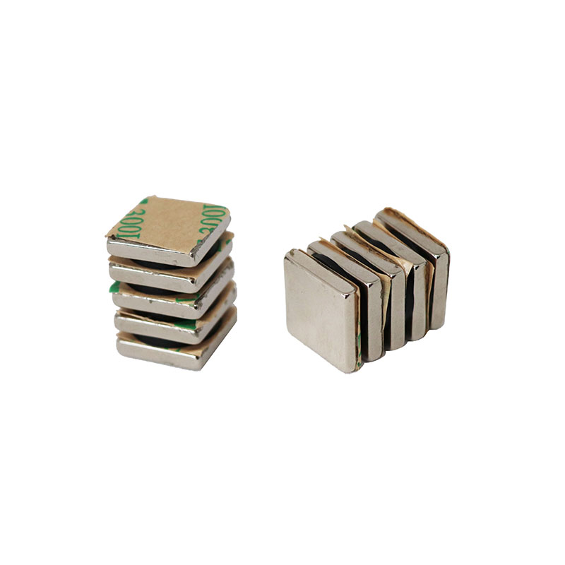 Supermagneter Självhäftande 15x15x3 mm - 10 st